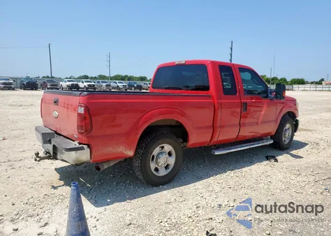 2011 Ford F250 Super Duty z USA, uszkodzony, nr VIN 1FT7X2A68BEC77753